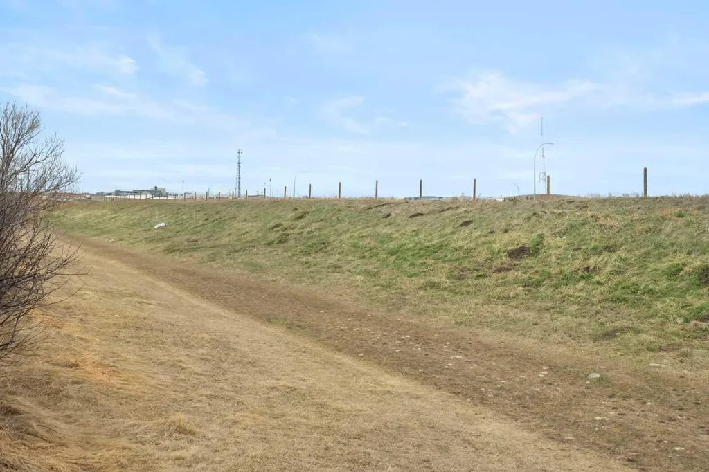 459 Citadel Meadow Bay NW Calgary AB T3G 4Z2