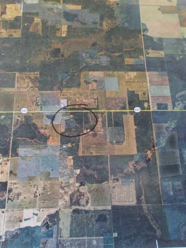 NW-20-83-2-W6TH Rural Clear Hills County AB T0H2L0