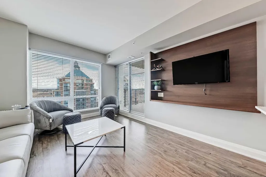 930 6 Avenue SW Calgary AB T2P 1J3