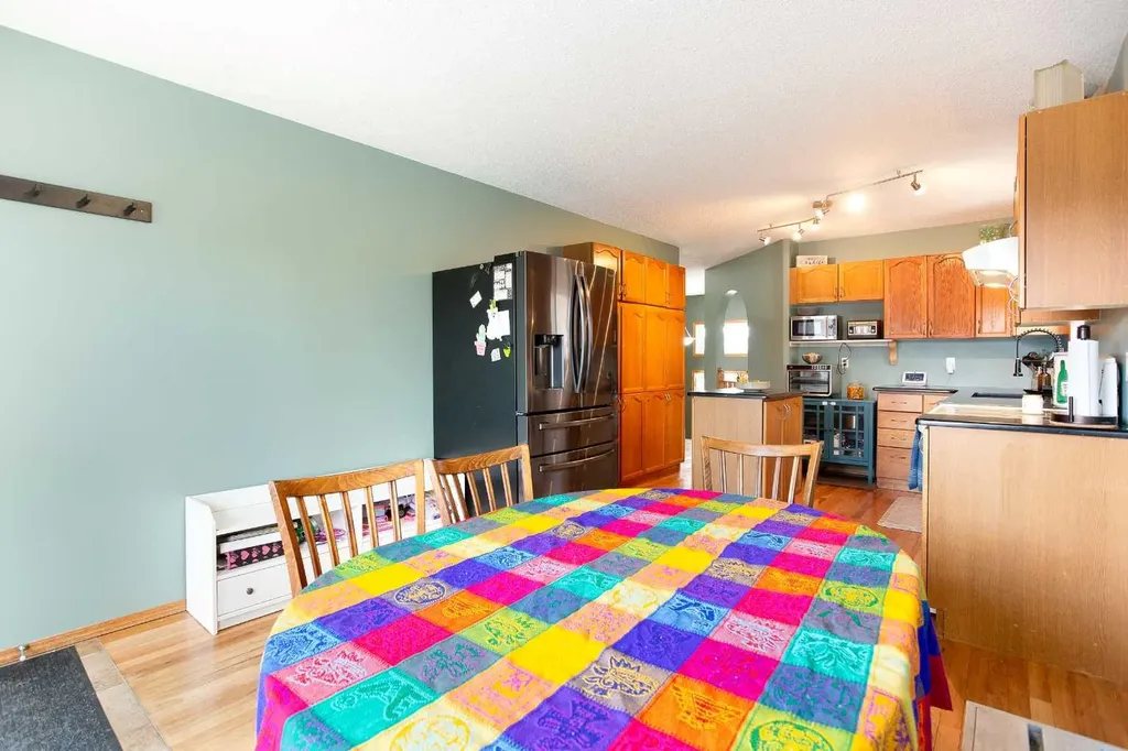 1771 Meadowbrook Drive SE Airdrie AB T4A 2A4
