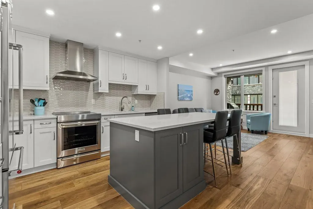 1315 Spring Creek Gate Canmore AB T1W 0N5