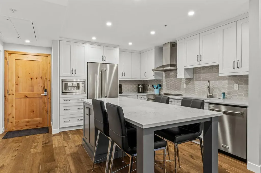 1315 Spring Creek Gate Canmore AB T1W 0N5