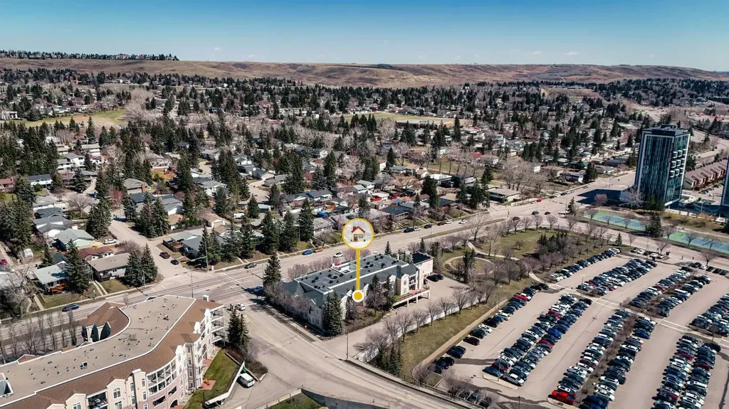 4835 Dalhousie Drive NW Calgary AB T3A 5R7