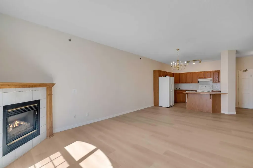 4835 Dalhousie Drive NW Calgary AB T3A 5R7