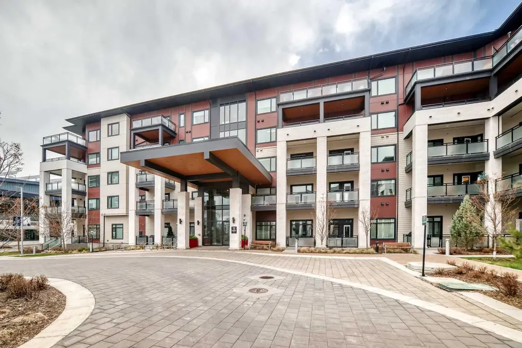 12 Mahogany Path SE Calgary AB T3M 3A4
