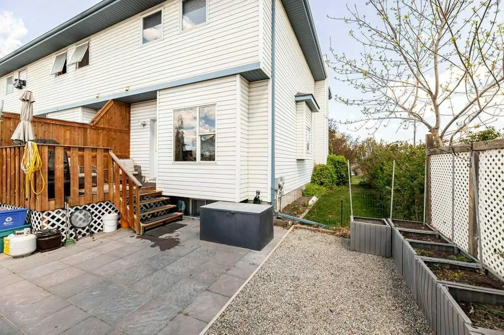 299 Cornett Drive Red Deer AB T4P 3R9