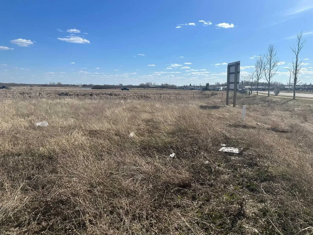 8623 102 Avenue Grande Prairie AB T8X 0B5