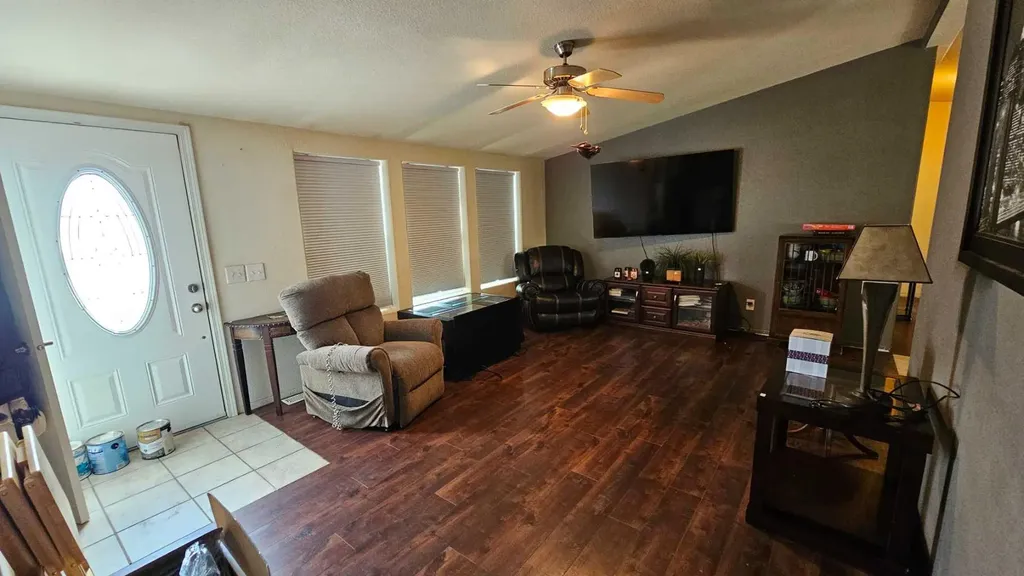 503 5 Avenue Warner AB T0K2L0