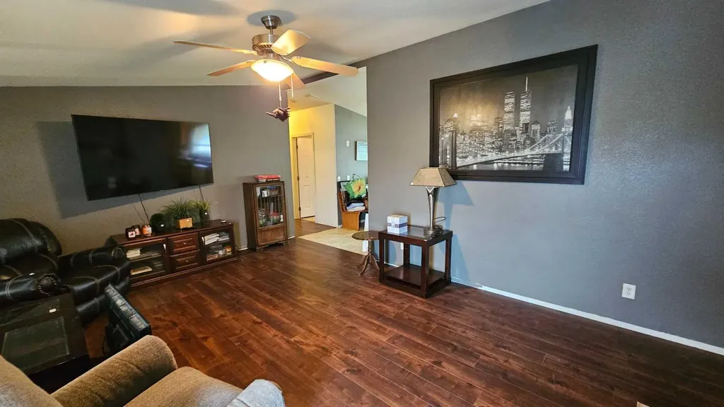 503 5 Avenue Warner AB T0K2L0
