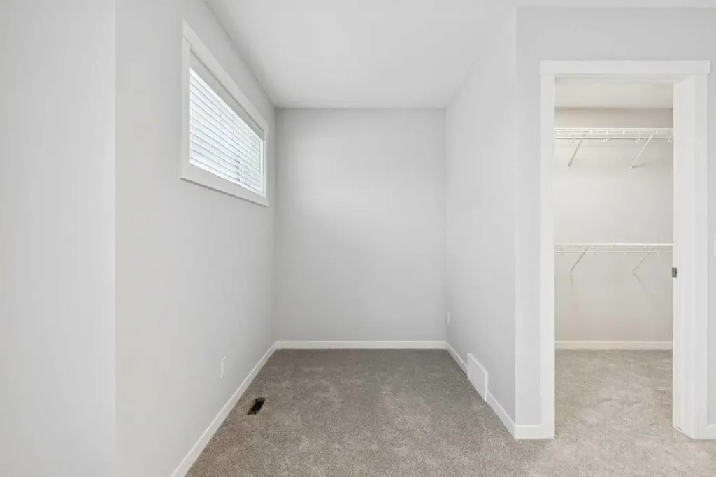 135 Mahogany Parade SE Calgary AB T3M 4K2