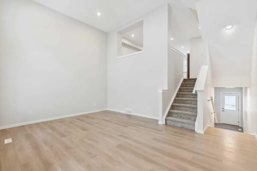 135 Mahogany Parade SE Calgary AB T3M 4K2