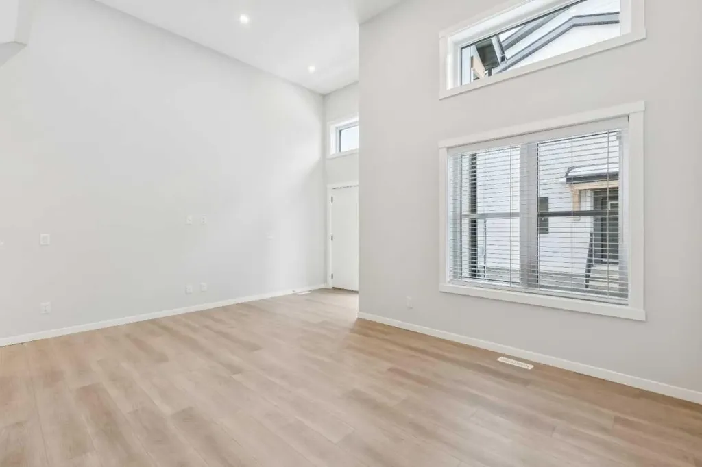 135 Mahogany Parade SE Calgary AB T3M 4K2