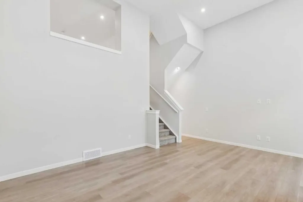 135 Mahogany Parade SE Calgary AB T3M 4K2
