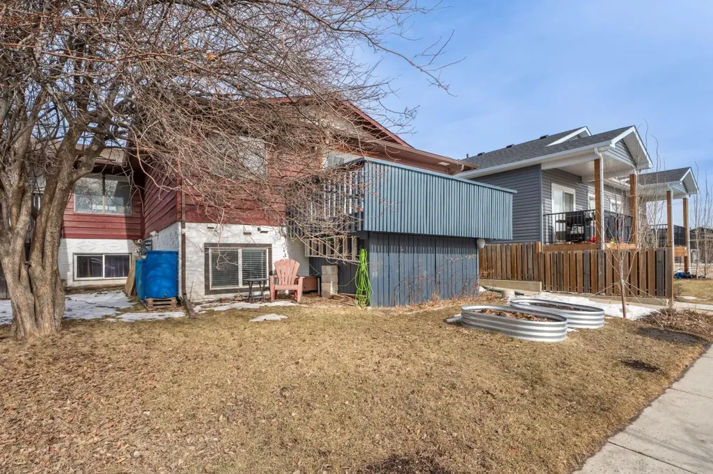 50 8 Avenue SE High River AB T1V 1E8