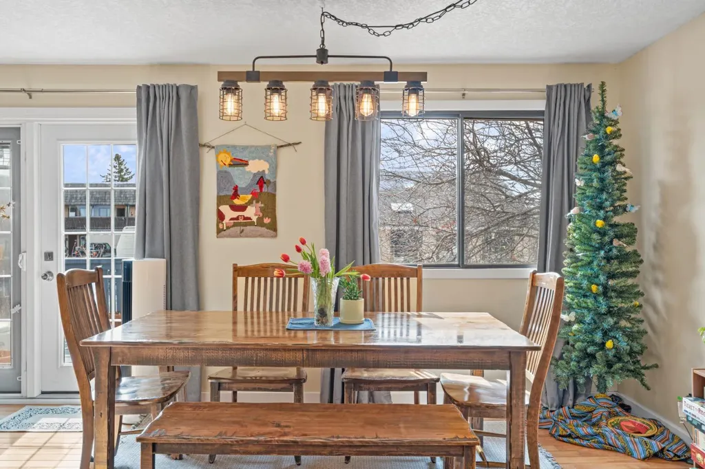 50 8 Avenue SE High River AB T1V 1E8