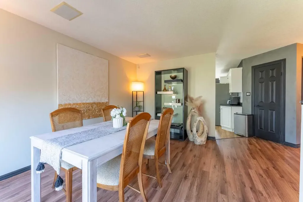 152 Mt Rundle Road W Lethbridge AB T1K 7G1