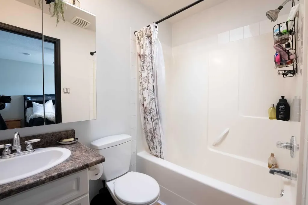 152 Mt Rundle Road W Lethbridge AB T1K 7G1