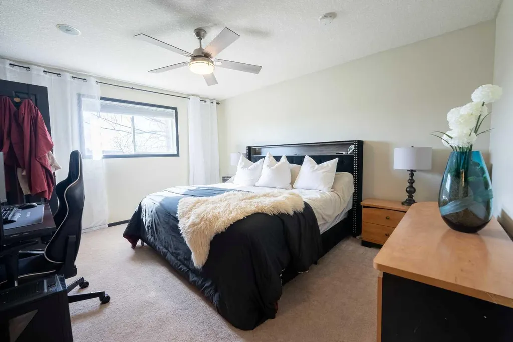 152 Mt Rundle Road W Lethbridge AB T1K 7G1