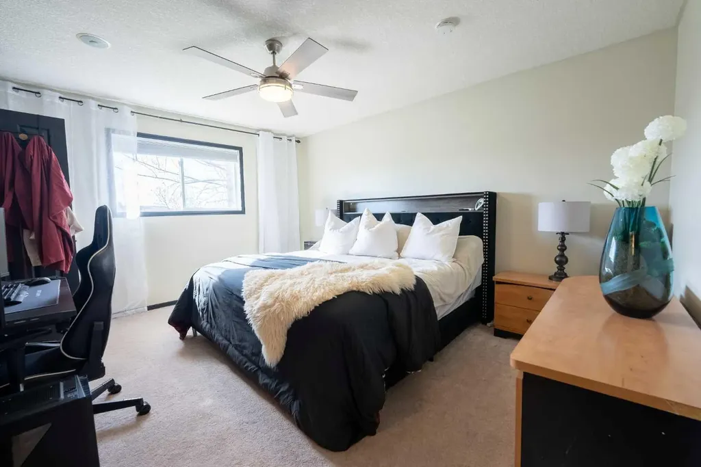 152 Mt Rundle Road W Lethbridge AB T1K 7G1