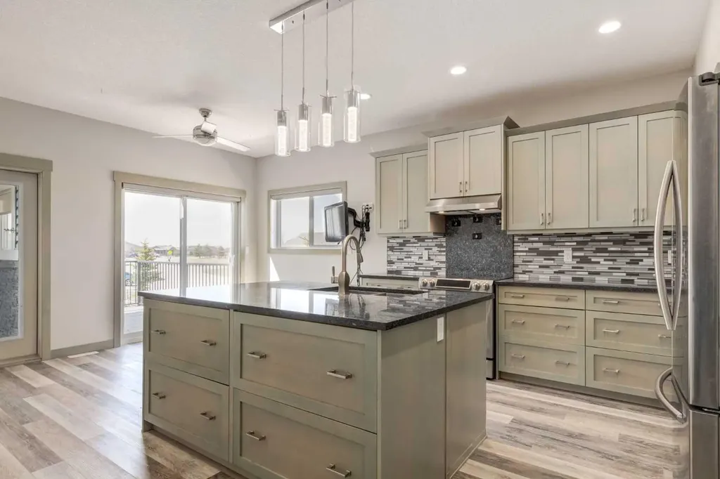 102 Speargrass Crescent Carseland AB T0J 0M0
