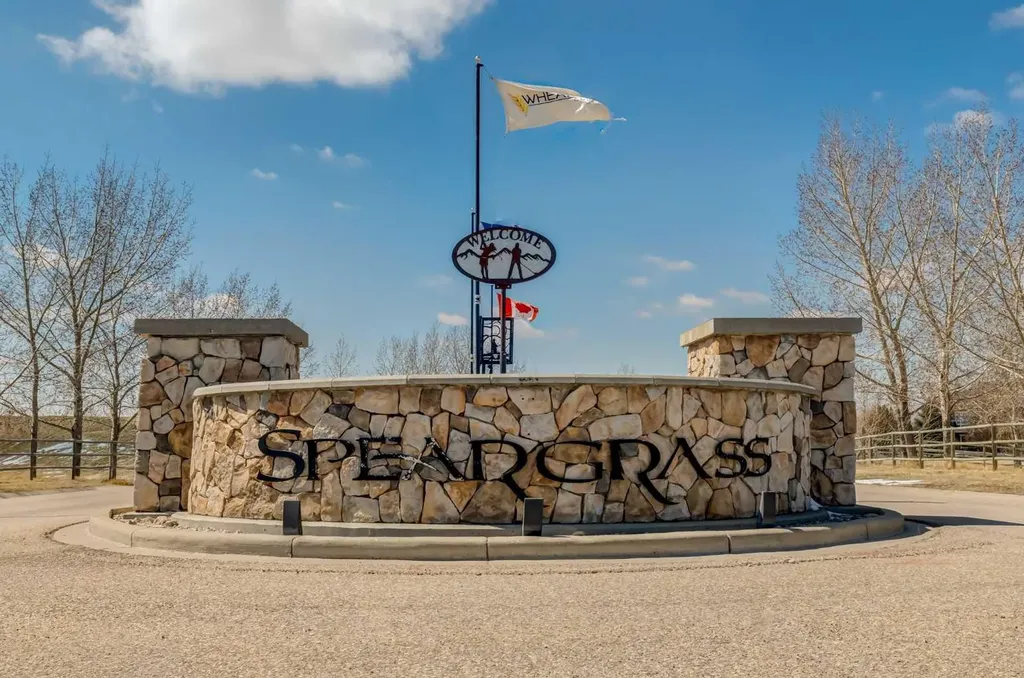 102 Speargrass Crescent Carseland AB T0J 0M0