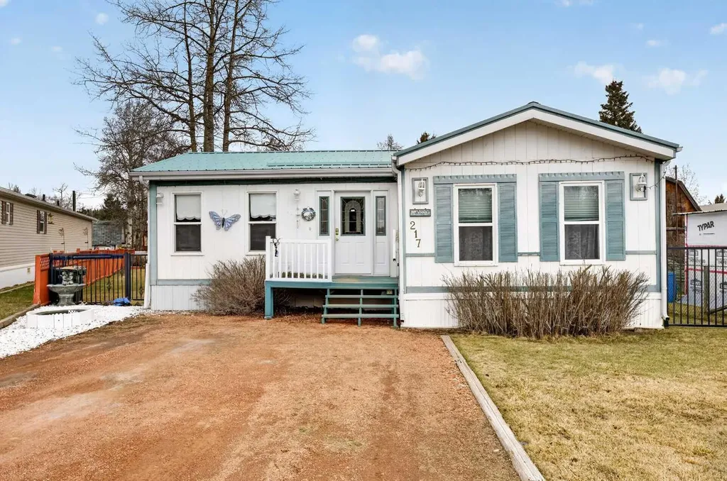 217 5 Street NW Sundre AB T0M 1X0