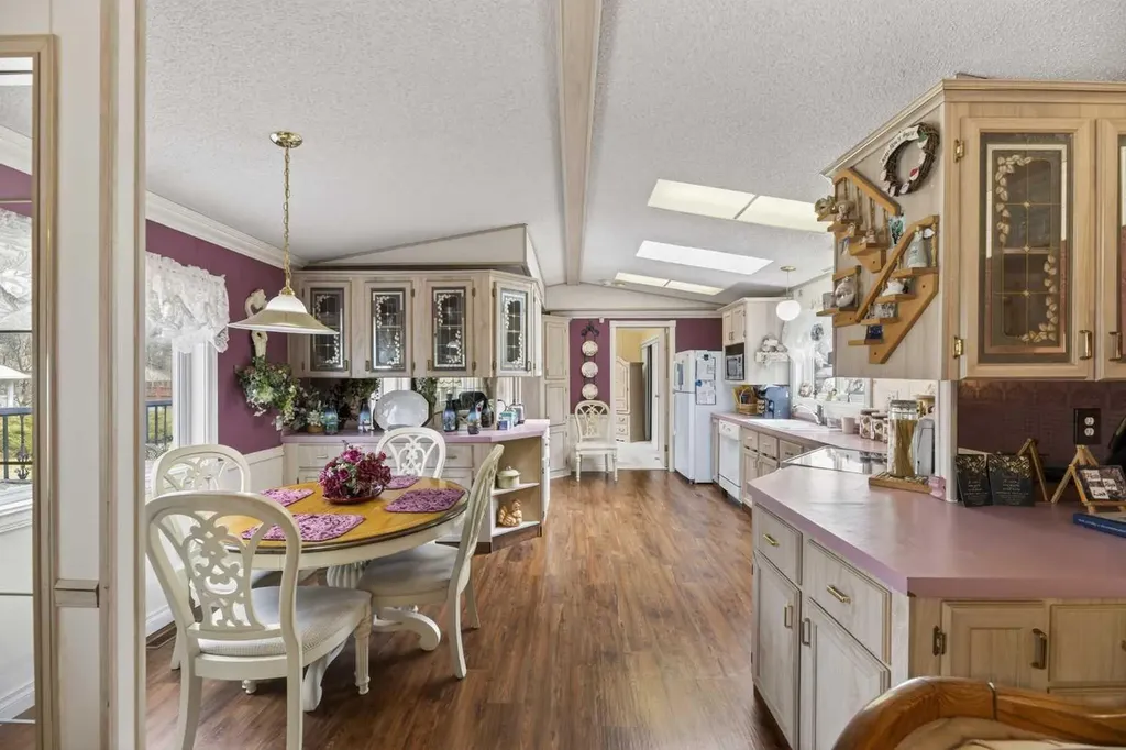 217 5 Street NW Sundre AB T0M 1X0