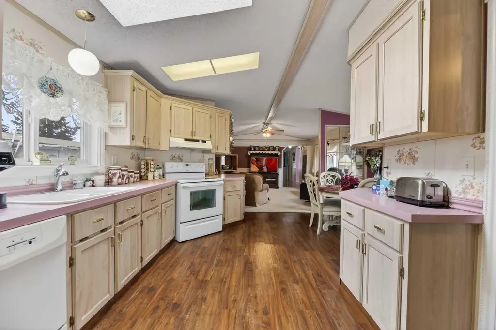 217 5 Street NW Sundre AB T0M 1X0