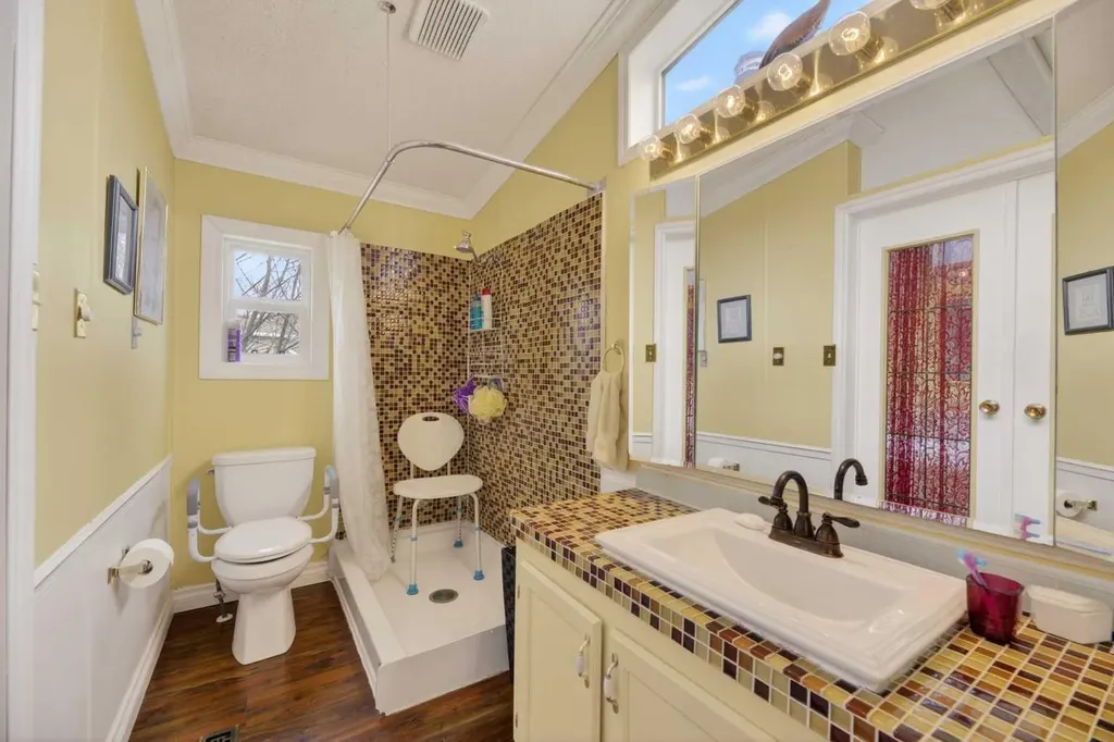 217 5 Street NW Sundre AB T0M 1X0