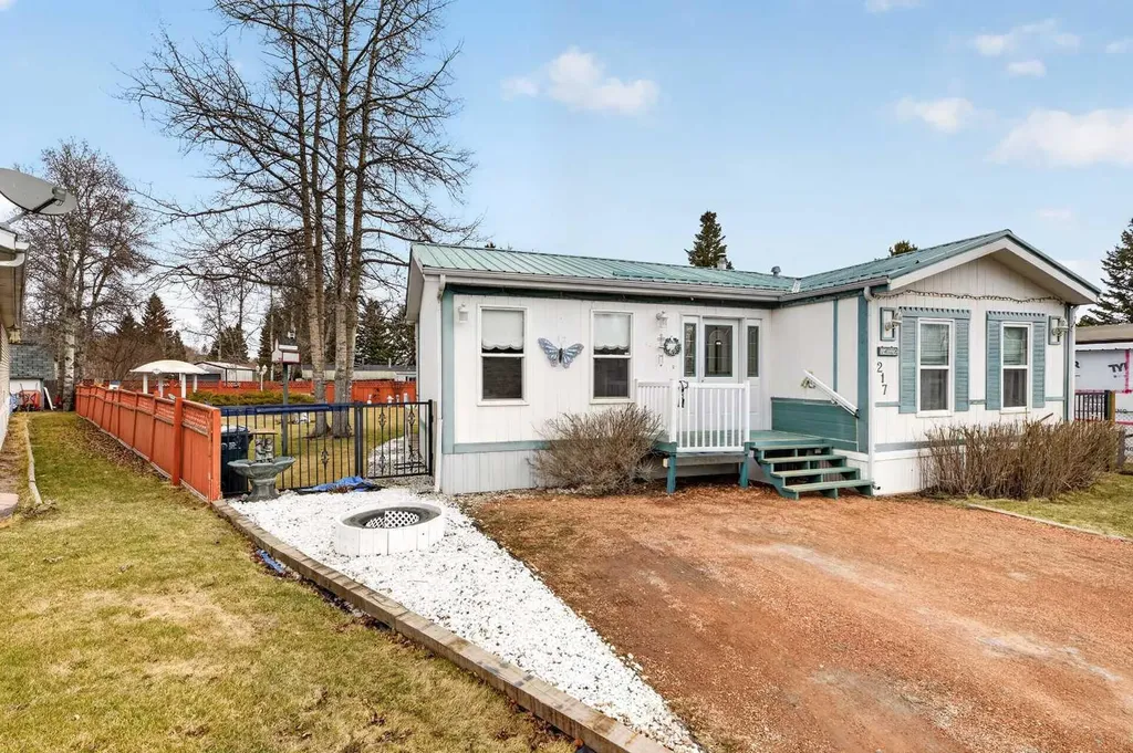 217 5 Street NW Sundre AB T0M 1X0