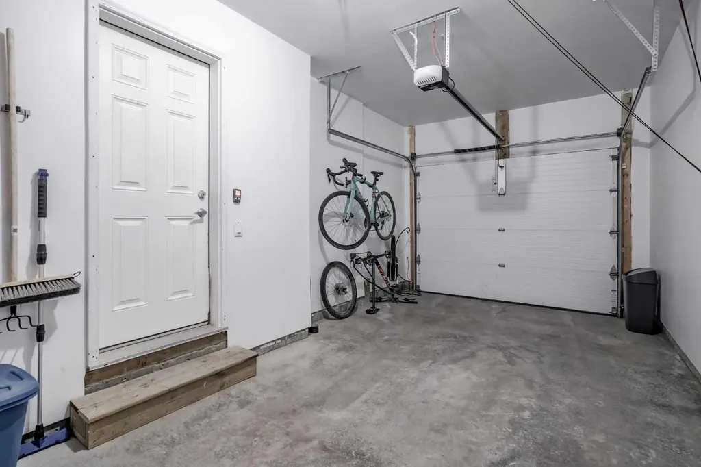 228 Cranbrook Square SE Calgary AB T3M3E3