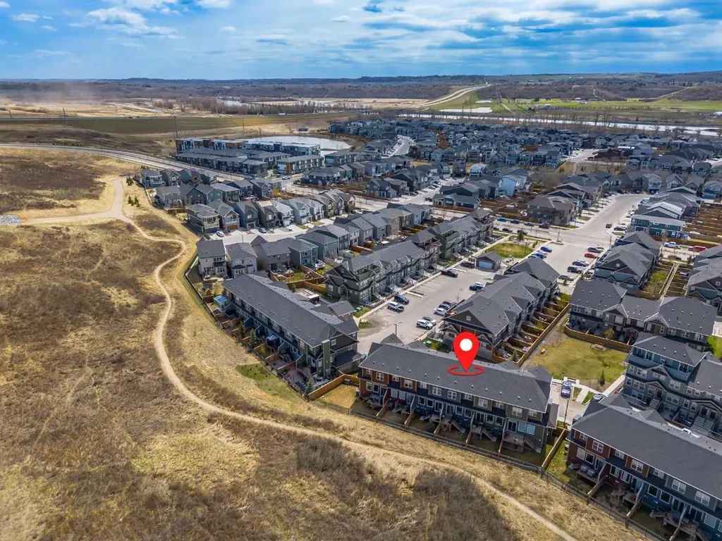 228 Cranbrook Square SE Calgary AB T3M3E3