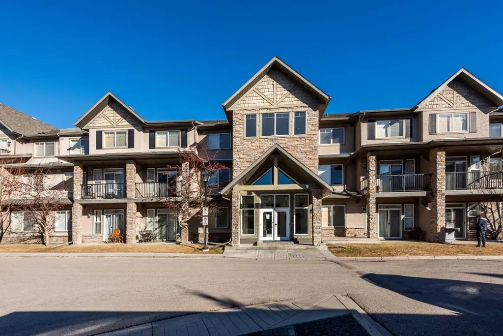 211 Aspen Stone Boulevard SW Calgary AB T3H 0K1