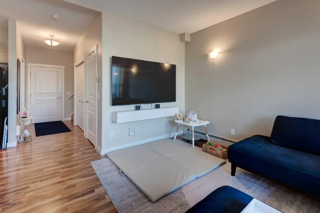 211 Aspen Stone Boulevard SW Calgary AB T3H 0K1