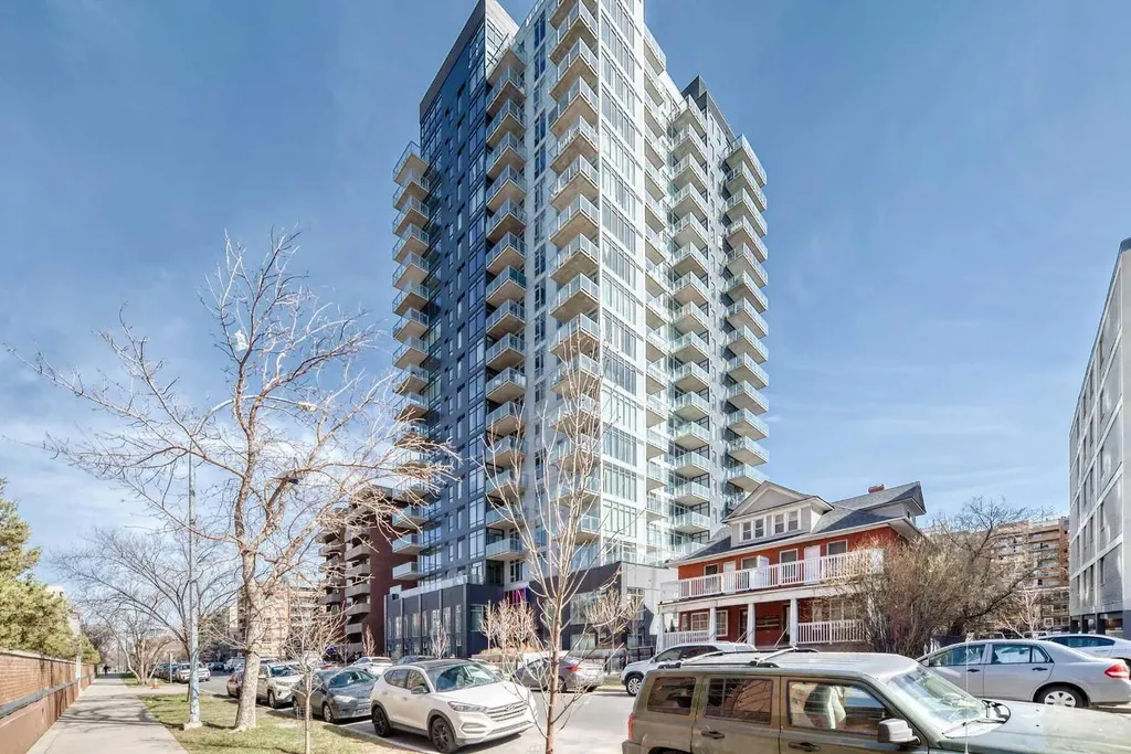 1319 14 Avenue SW Calgary AB T3C0W3