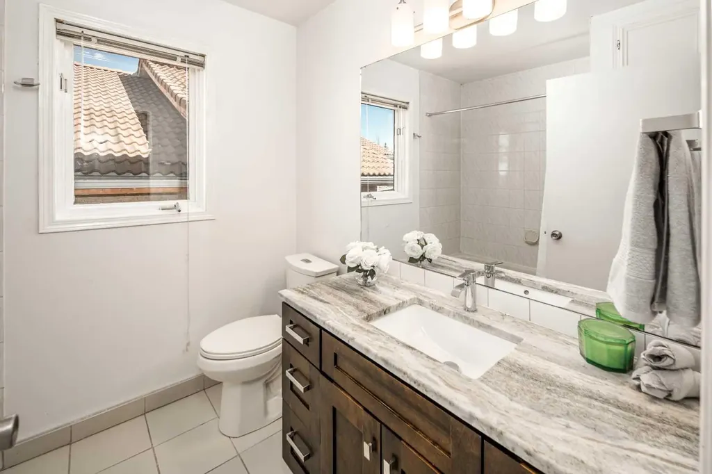2612 Signal Hill Drive SW Calgary AB T3H 2T7