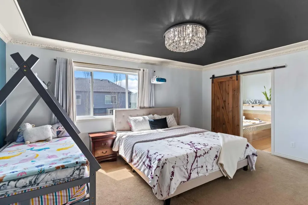 507 Windbrook Heights SW Airdrie AB T4B 3X2