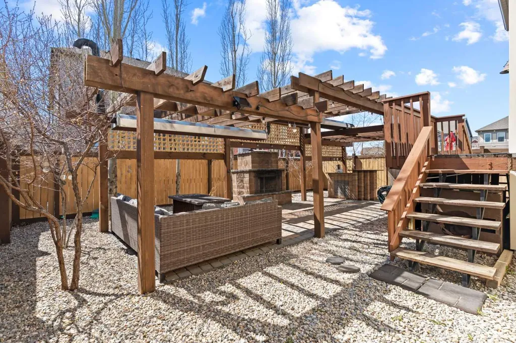 507 Windbrook Heights SW Airdrie AB T4B 3X2