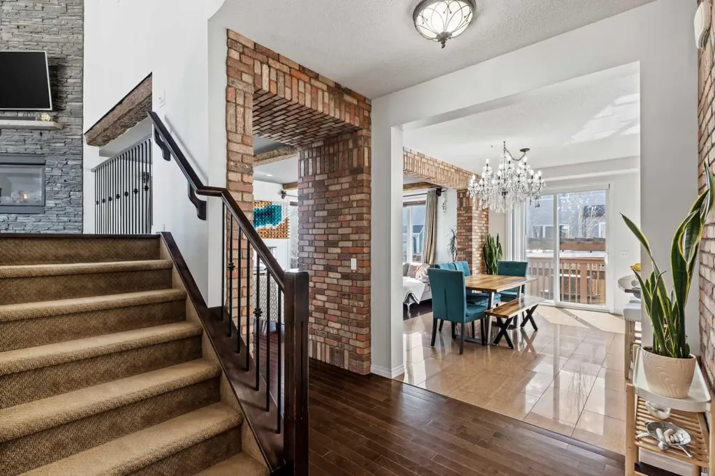507 Windbrook Heights SW Airdrie AB T4B 3X2