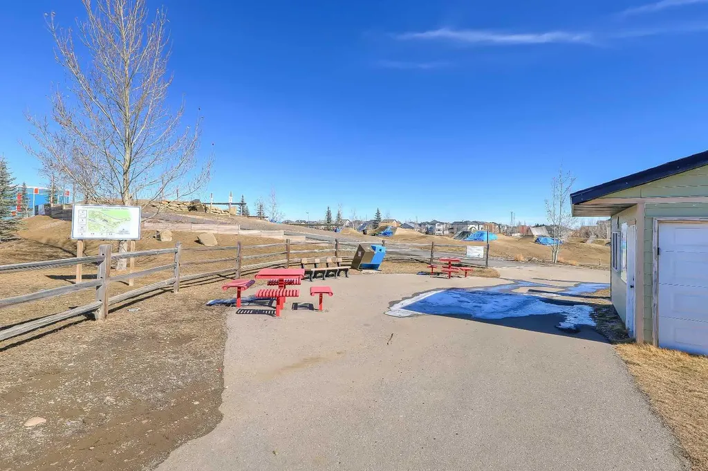 196 Hawkmere Way Chestermere AB T1X 0C9