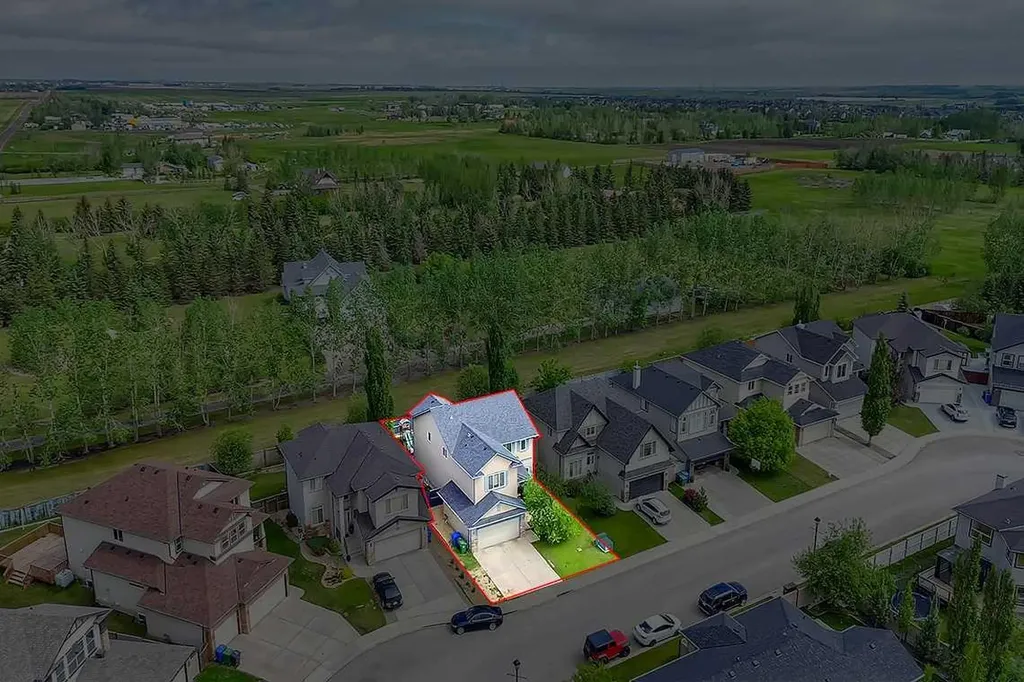 196 Hawkmere Way Chestermere AB T1X 0C9