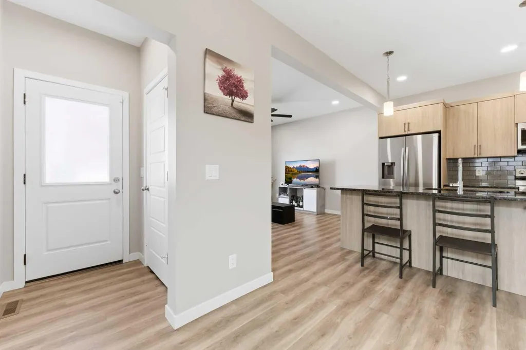 132 Highview Gate SE Airdrie AB T4A3L6
