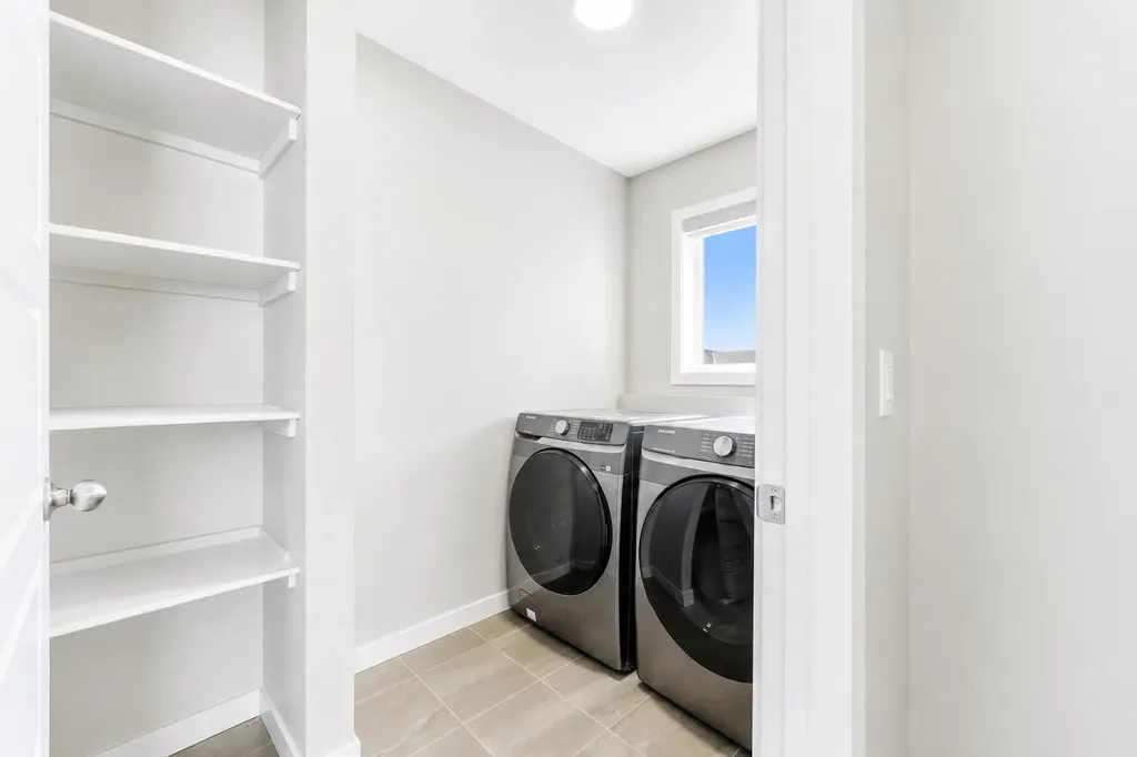 132 Highview Gate SE Airdrie AB T4A3L6