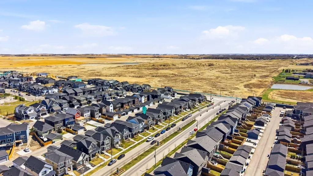 132 Highview Gate SE Airdrie AB T4A3L6