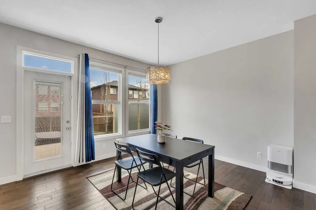105 Sandpiper Point Chestermere AB T1X 0V5