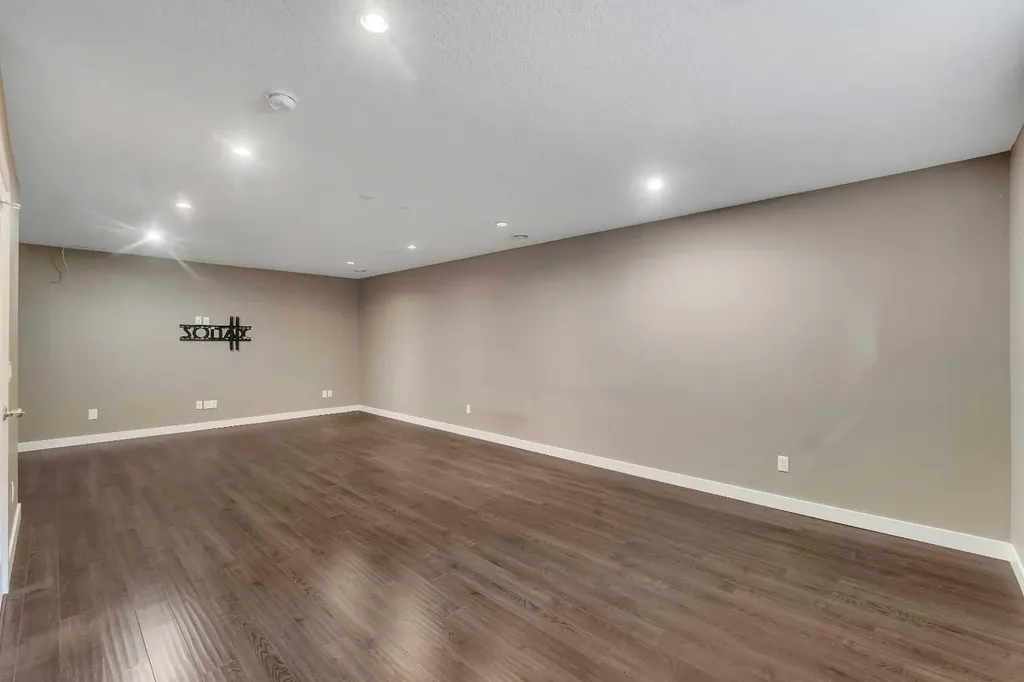 105 Sandpiper Point Chestermere AB T1X 0V5