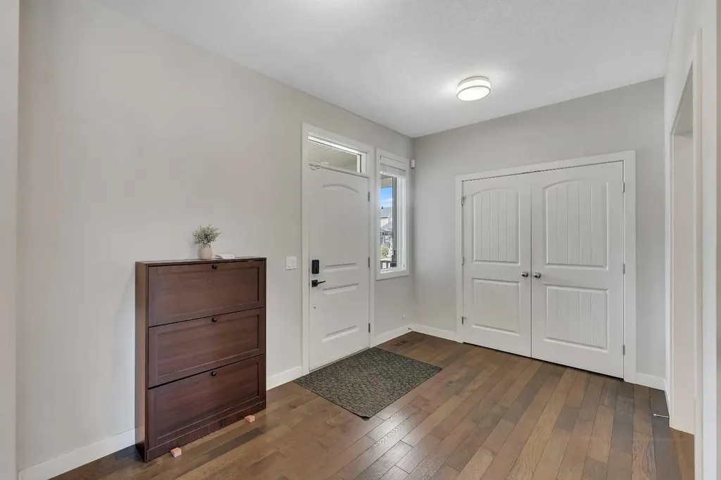 105 Sandpiper Point Chestermere AB T1X 0V5