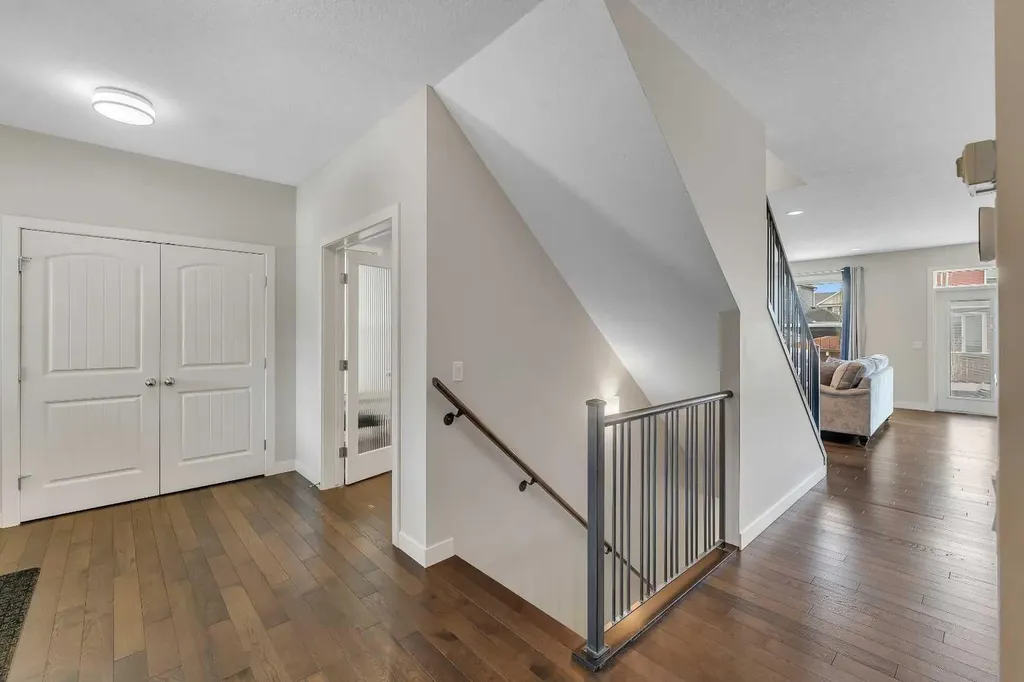 105 Sandpiper Point Chestermere AB T1X 0V5