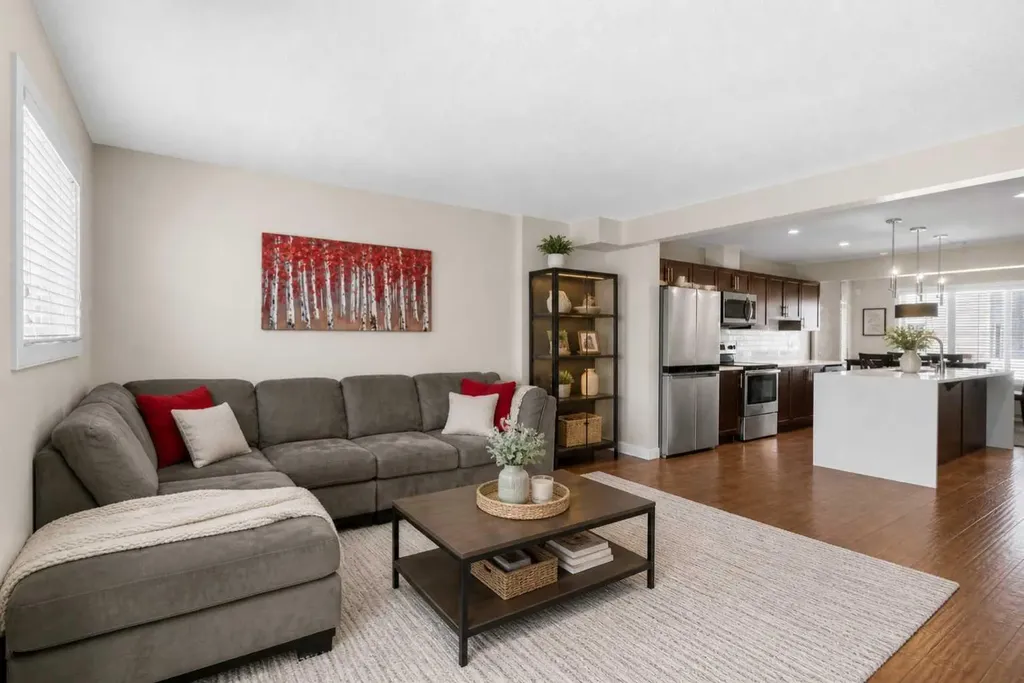 89 Pantego Lane NW Calgary AB T3K 0T1