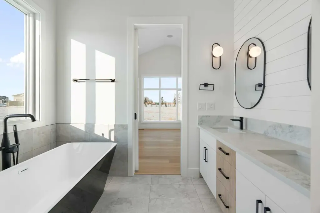 290 Muirfield Crescent Lyalta AB T0J1Y1
